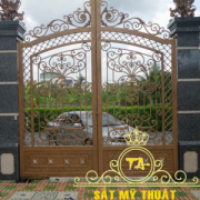 Mẫu hàng rào sắt mỹ thuật đẹp (CR022)