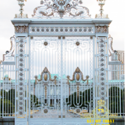 Cổng sắt mỹ thuật (CR009)