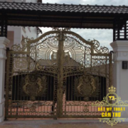 Mẫu hàng rào sắt mỹ thuật đẹp (CR058)