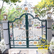 Mẫu hàng rào sắt mỹ thuật đẹp (CR048)