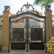 Mẫu hàng rào sắt mỹ thuật đẹp (CR043