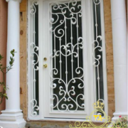 Cửa đi sắt mỹ thuật