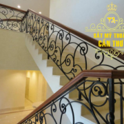 Cầu thang sắt mỹ thuật