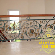 Cầu thang sắt mỹ thuật