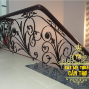 Cầu thang sắt mỹ thuật