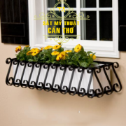 Kệ hoa sắt mỹ thuật