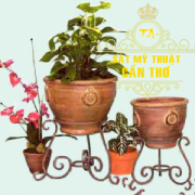 Kệ hoa sắt mỹ thuật