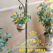 Kệ hoa sắt mỹ thuật