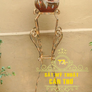 Kệ hoa sắt mỹ thuật