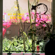 Kệ hoa sắt mỹ thuật