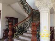 Cầu thang sắt mỹ thuật đẹp