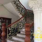 Cầu thang sắt mỹ thuật đẹp