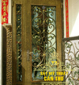 Cửa đi sắt mỹ thuật