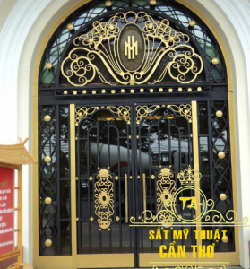 Cửa đi sắt mỹ thuật