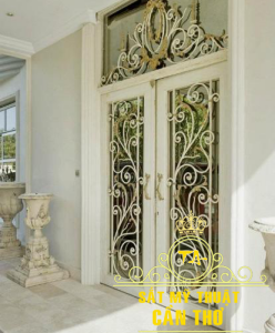 Cửa đi sắt mỹ thuật
