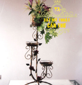 Kệ hoa sắt mỹ thuật